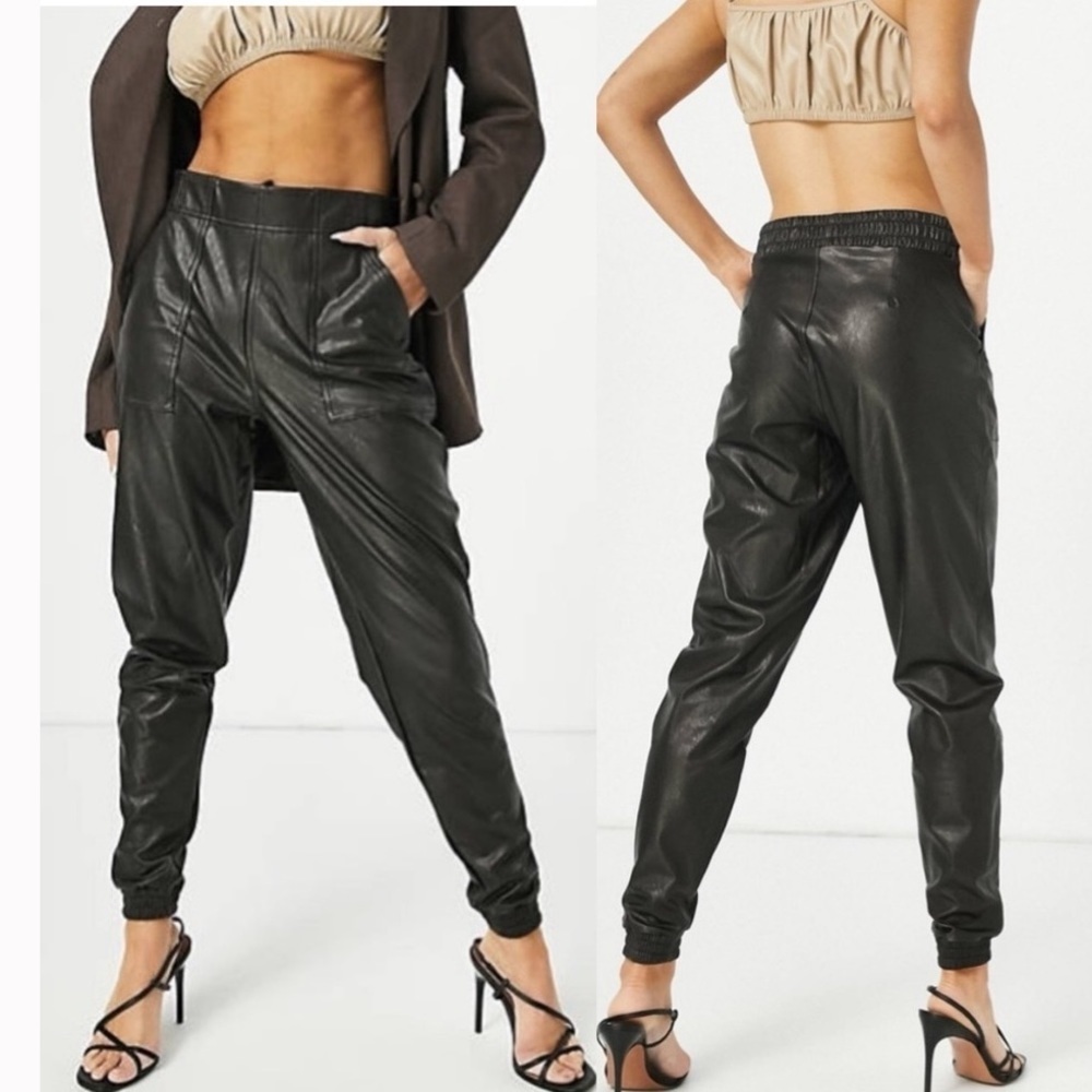 SPANX Leather Like Joggers in Black Noir Sz L